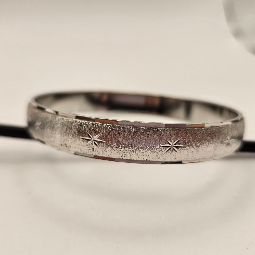 Monet Vintage‎ Silver Tone Starburst Engraved Brushed Bangle Bracelet 8.25 Inch